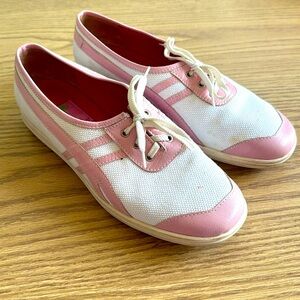 Lilly Pulitzer Vintage Pink and White Tennis Shoes Sneakers Clochers with Box